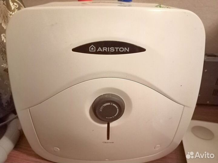 Бойлер водонагреватель аристон бу