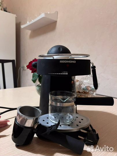 Кофеварка redmond rcm 1502