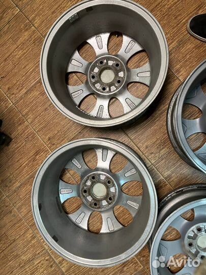 R16 Nokian Tyres Nordman 7 205/55, PCD 5x114.3 DIA 64