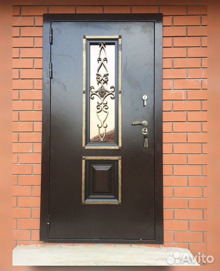 Входная дверь
