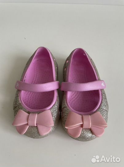 Балетки crocs