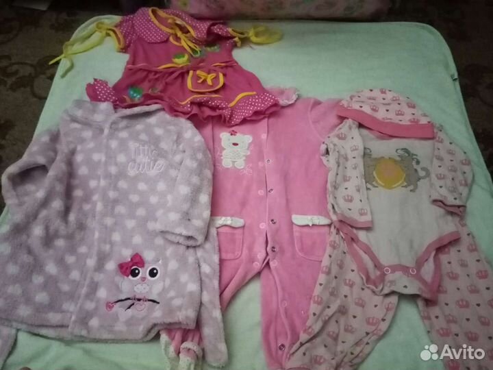 Вещи на девочку до года
