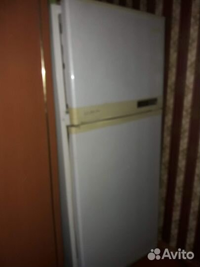 Продам б/ у холодильник