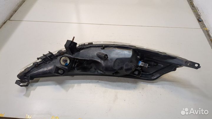 Поворот левый Nissan Juke, 2011