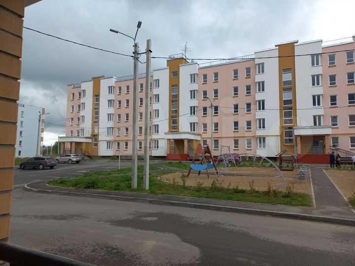 2-к. квартира, 65 м², 2/5 эт.