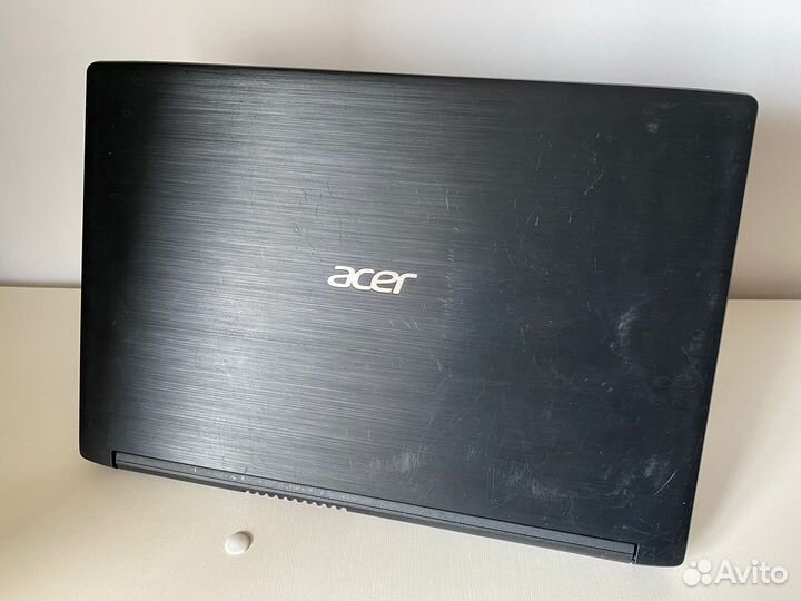 Acer i3-8130u/8GB/SSD/Full HD