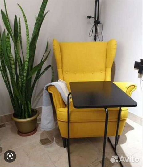 Придиванный столик IKEA Риан новый