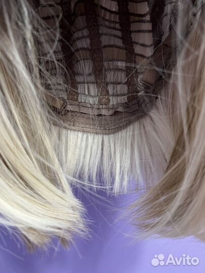 Парик блонд каре