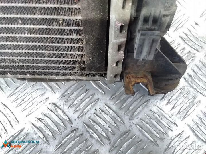 Радиатор (основной) Ford C-Max 2006 1357325