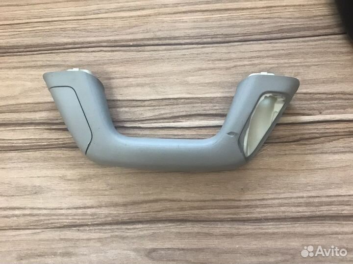 Ручка средней стойки Прадо 150