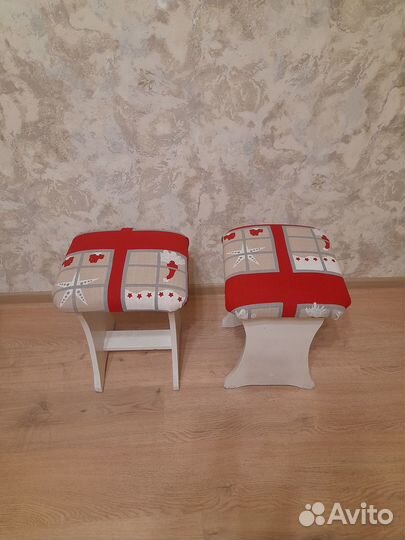 Табурет мягкий 2 штуки