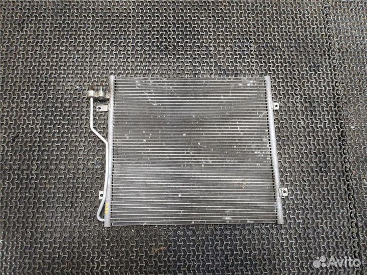 Радиатор кондиционера Jeep Liberty, 2005