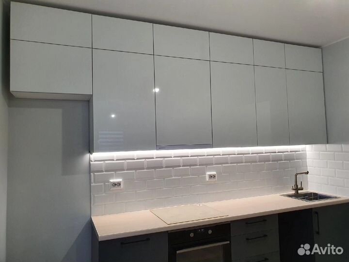 Кухонный гарнитур комбинированный