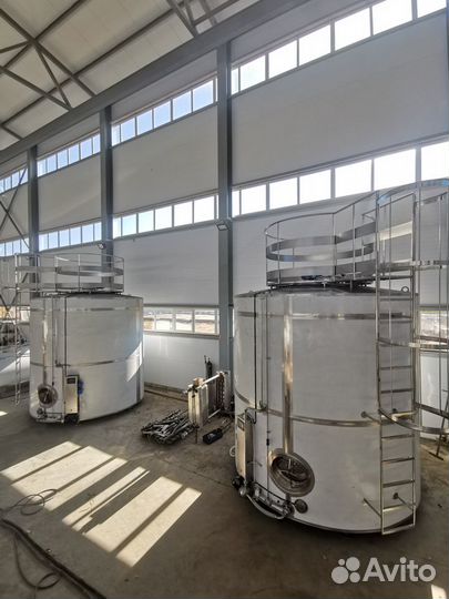 Молочный танк,термос для молока 3000л нержавеющий