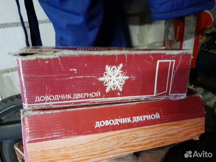 Доводчик дверной