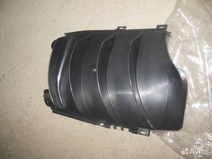 Дефлектор Scania 1381566