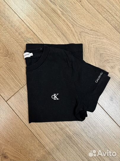 Футболки и поло Calvin Klein