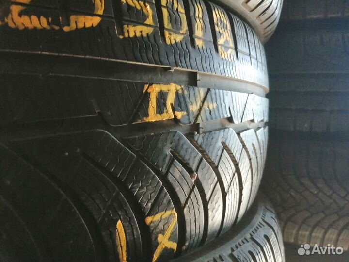 Michelin Pilot Alpin PA4 225/50 R18