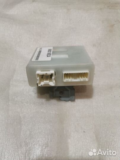 Блок управления рулевой колонкой Infiniti M25 M37