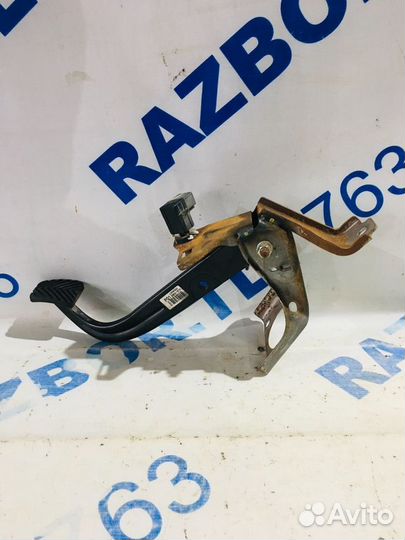 Педаль тормоза KIA RIO 3 1.6 мт седан