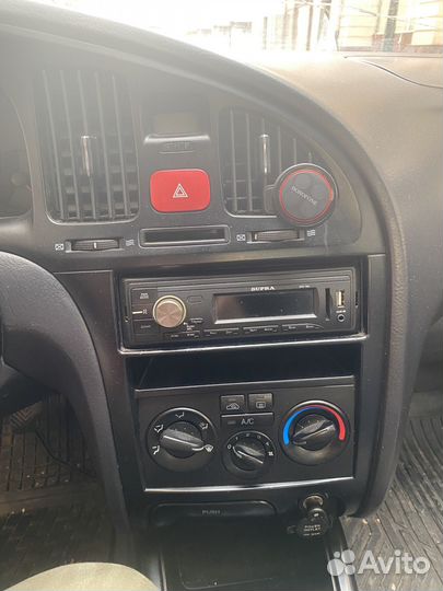 Hyundai Elantra 1.6 МТ, 2004, 265 000 км