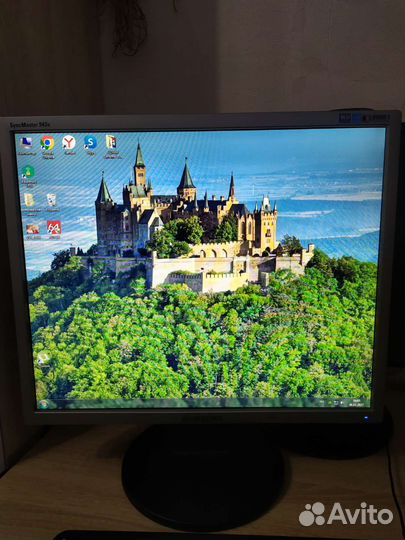 Монитор Samsung 19 дюймов 943N