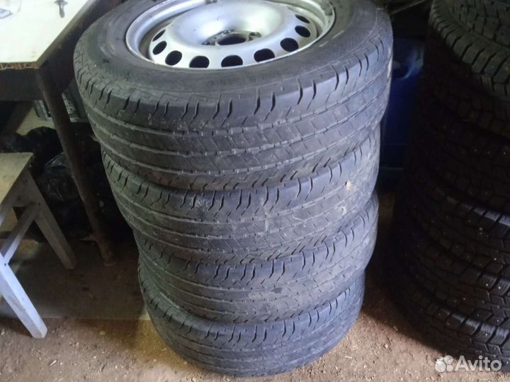 Continental ContiVanContact 100 215/65 R16