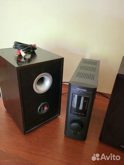 Колонки с усилителем Microlab PRO1