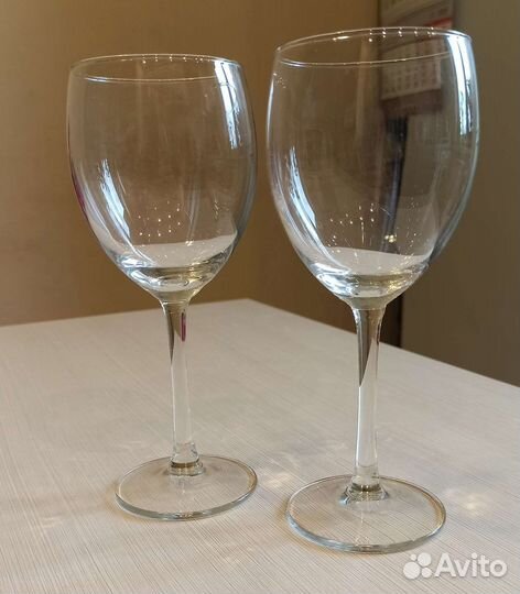 Бокалы рюмки