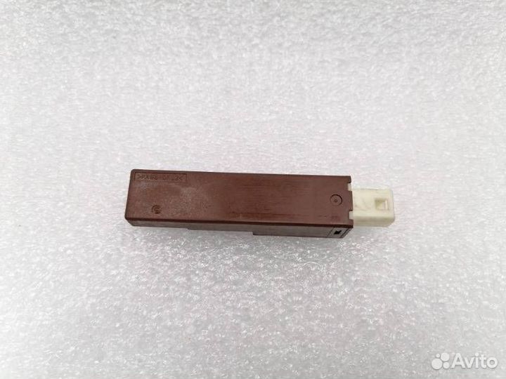 Антенна Toyota Camry XV50 рест. 2015 899A033010