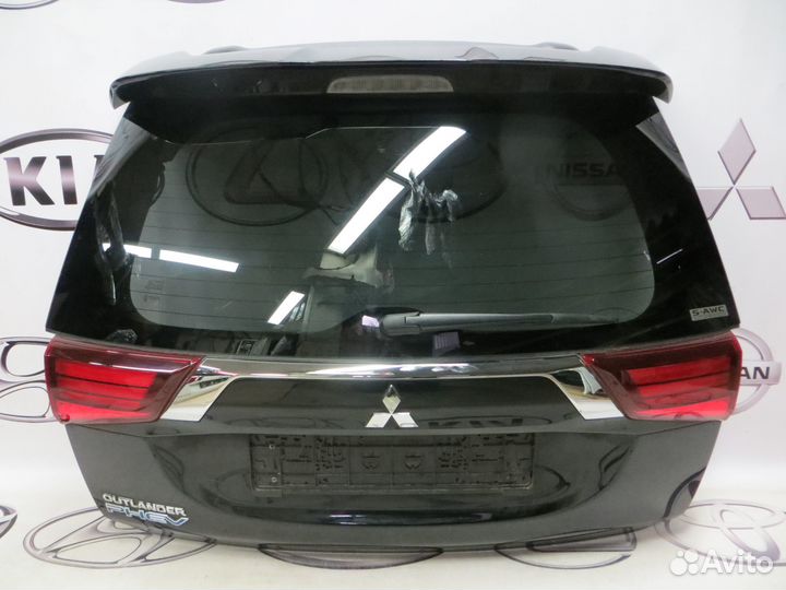 Крышка дверь багажника Mitsubishi Outlander 3