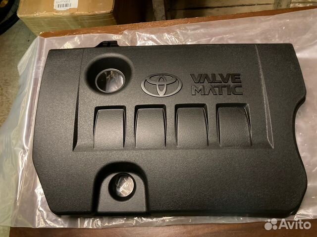 Крышка двигателя Toyota Rav4 30/40 2010-2018