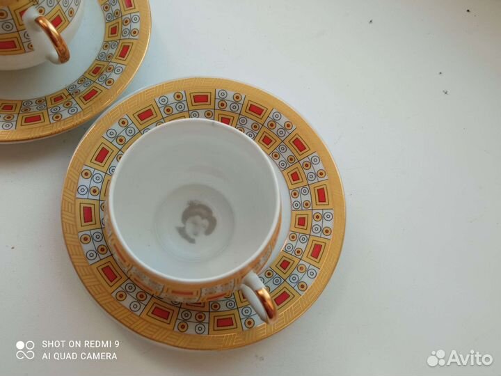 Китайский фарфор. Чашки с блюдцем и ложкой