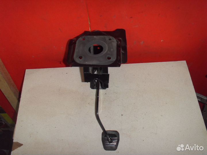 Педаль тормоза A133504010 Chery Bonus A13