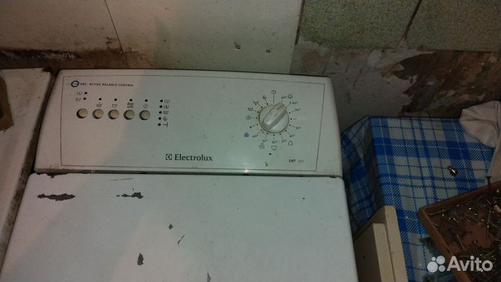 Стиральная машина с вертикальной загрузкой