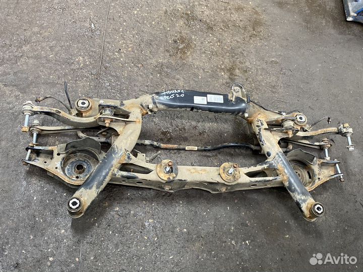 Задний подрамник Volkswagen Tiguan 1