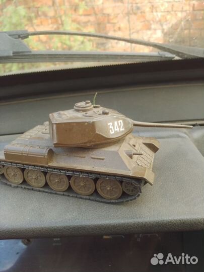 Танк игрушка СССР