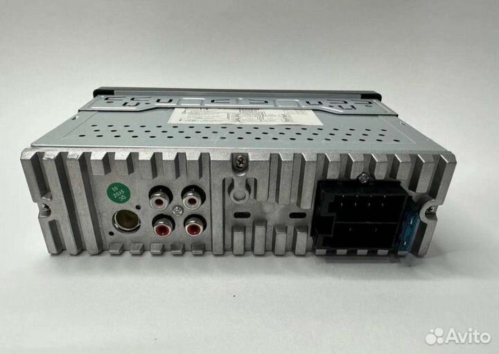 Автомагнитола 24v с Bluetooth (хорошая)