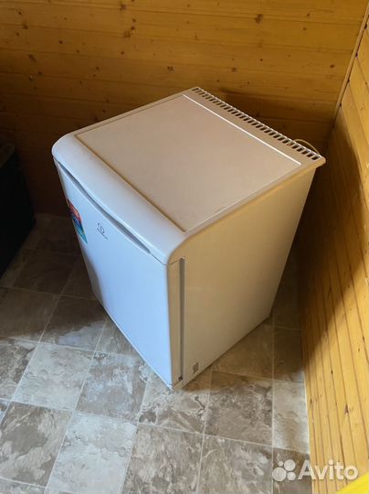 Мини холодильник indesit