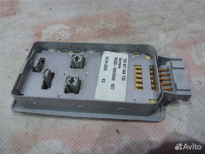 Блок управления печкой Volkswagen Caravelle 7DC