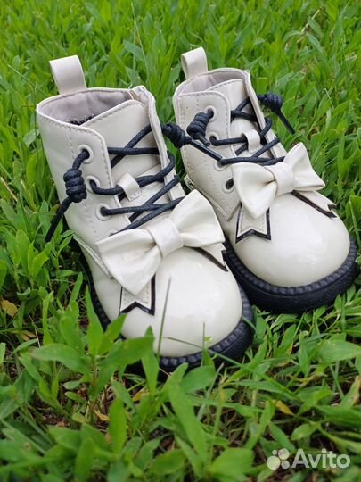 Ботиночки для девочки 23