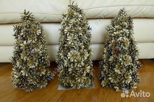 Ёлки из шишек