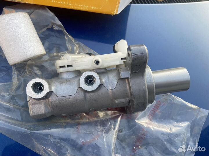 Главный тормозной цилиндр хино 300