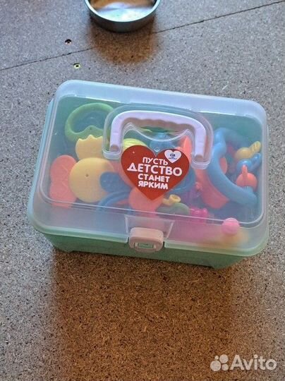 Детские игрушки погремушки