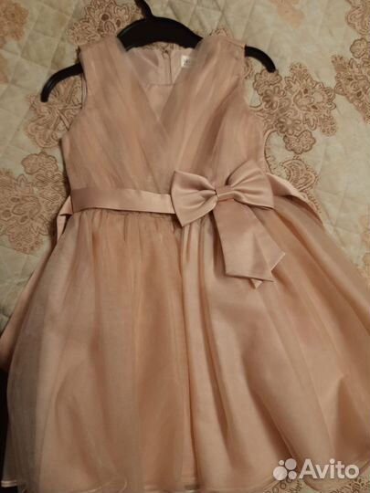 Нарядное платье для девочки