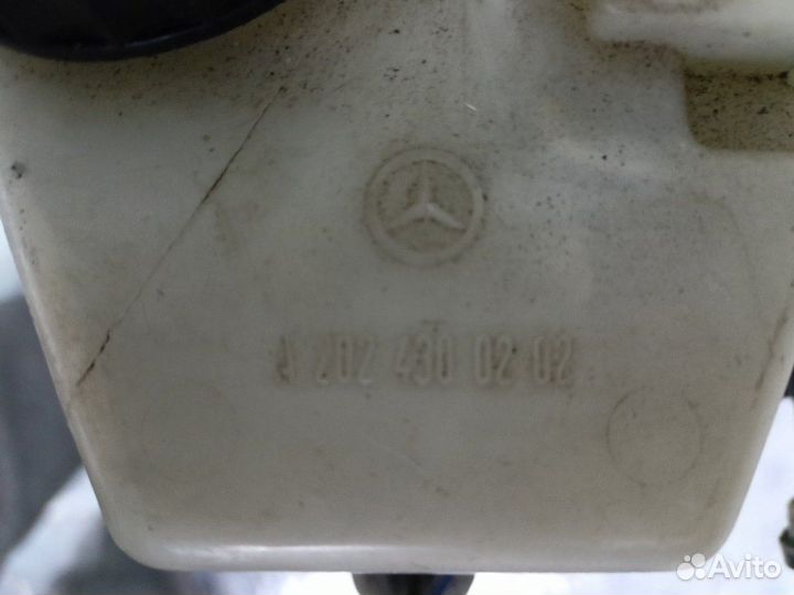 Вакуумный усилитель тормозов в сборе Mercedes E220