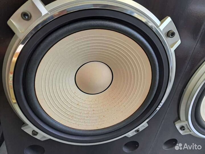 Колонки Sansui S-5010