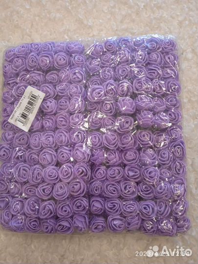 Розочки из фоамирана на проволоке с фатином