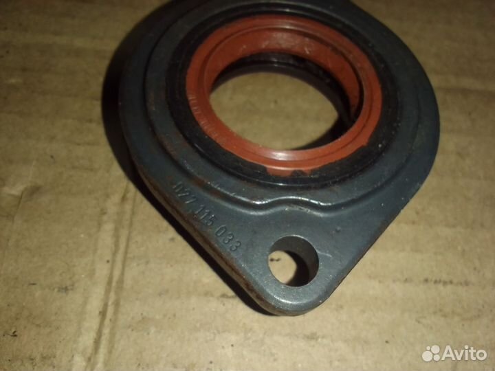 Кольцо промежуточного вала VW Passat B 1.8 ADR