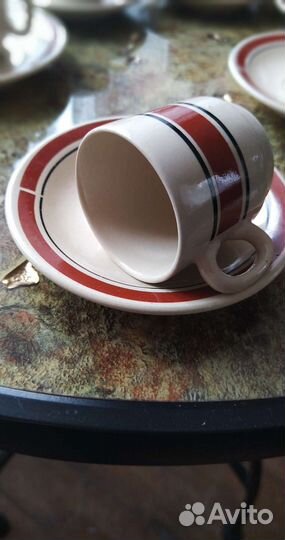 Чашки кофейные, чайник заварной, чашечка хохлома